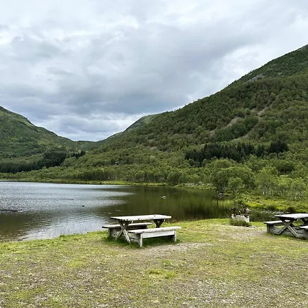 Hus Med Havutsikt I Vakre Vesteralen - Naboen Til Lofoten Sortland